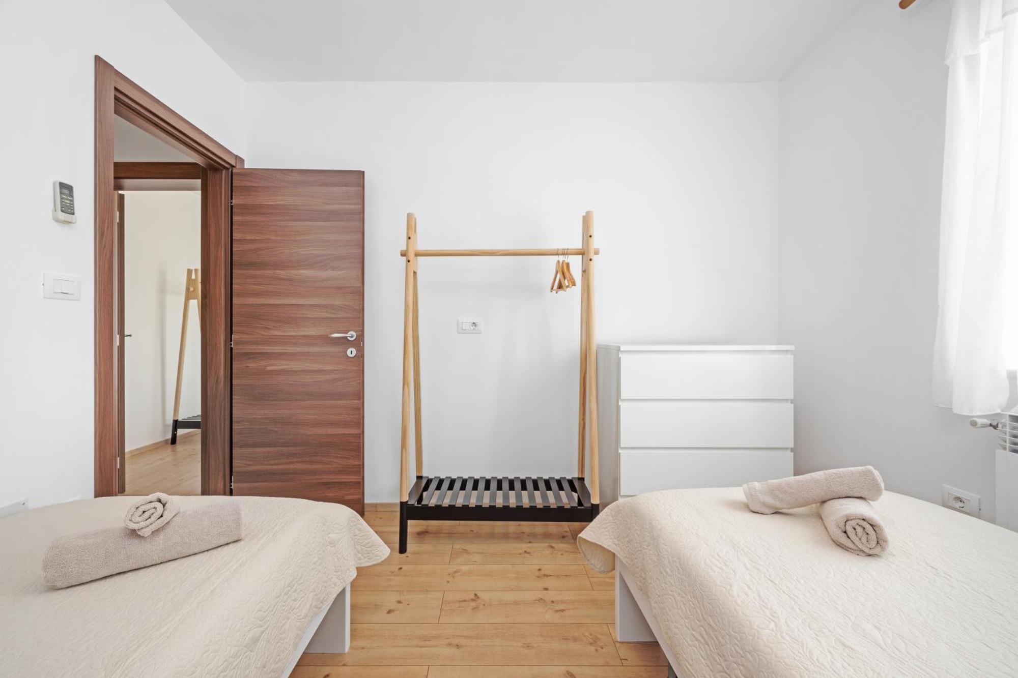 Apartment Delton Fazana Exterior photo